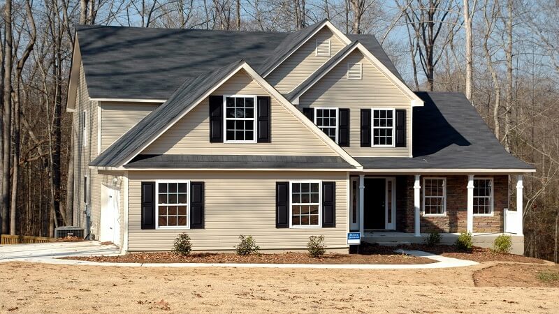 Financial Strategies for Selling a Home Quickly Without Costly Repairs